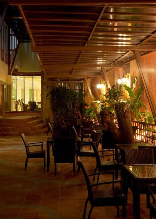 Much-Che Manta Boutique Hotel ウドーンターニー エクステリア 写真